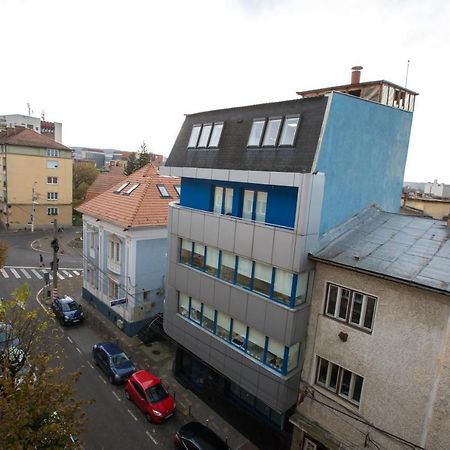 Travel Homzzz Central Apartments - Tusnad Targu Mures Exterior photo