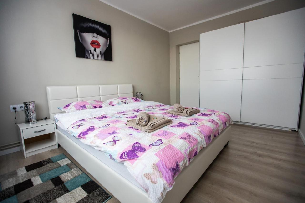 Travel Homzzz Central Apartments - Tusnad Targu Mures Exterior photo